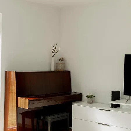 Apartma Aura *