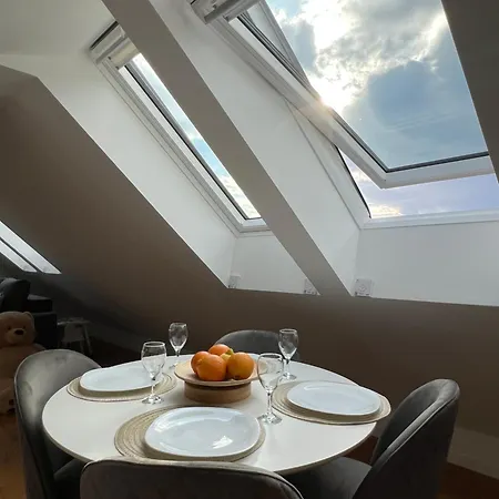 Apartamento Aura Zirovnica
