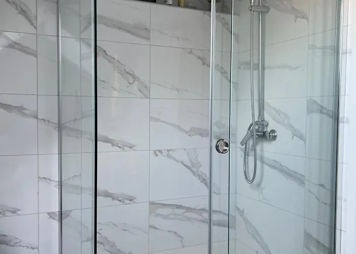 Aura Apartament Zirovnica